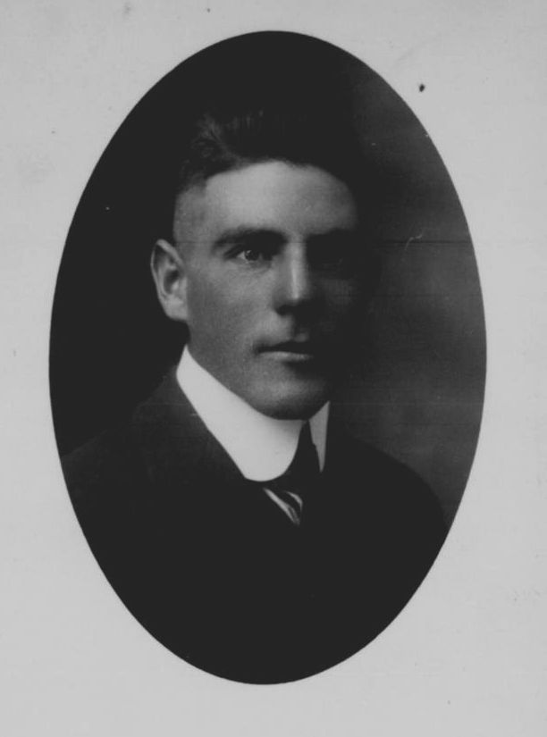 Klin James Darton (1900 - 1992) Profile