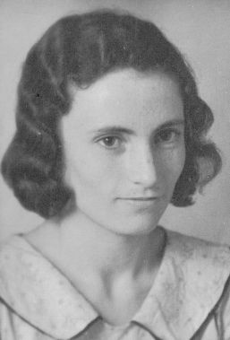 Ester Mary Eldredge (1915 - 2004) Profile