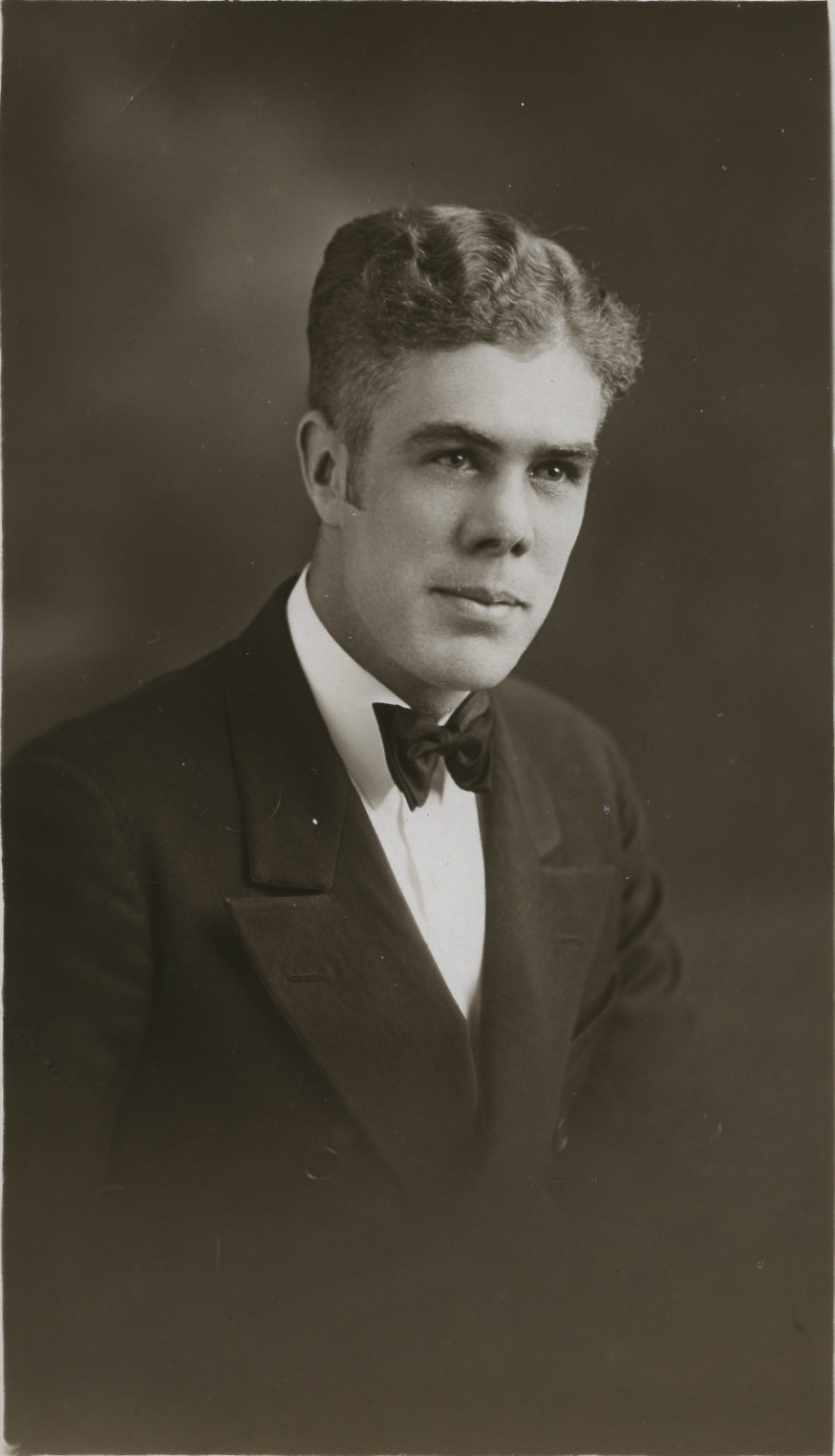 Harold Hutchison Francis (1905 - 1977) Profile