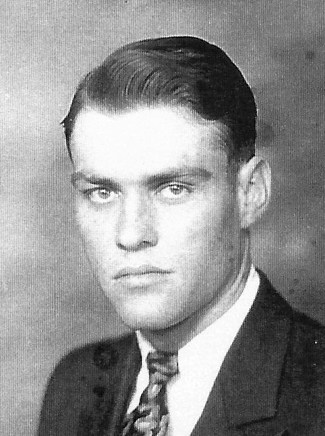 Devon Wyatt Fuller (1916 - 1996) Profile