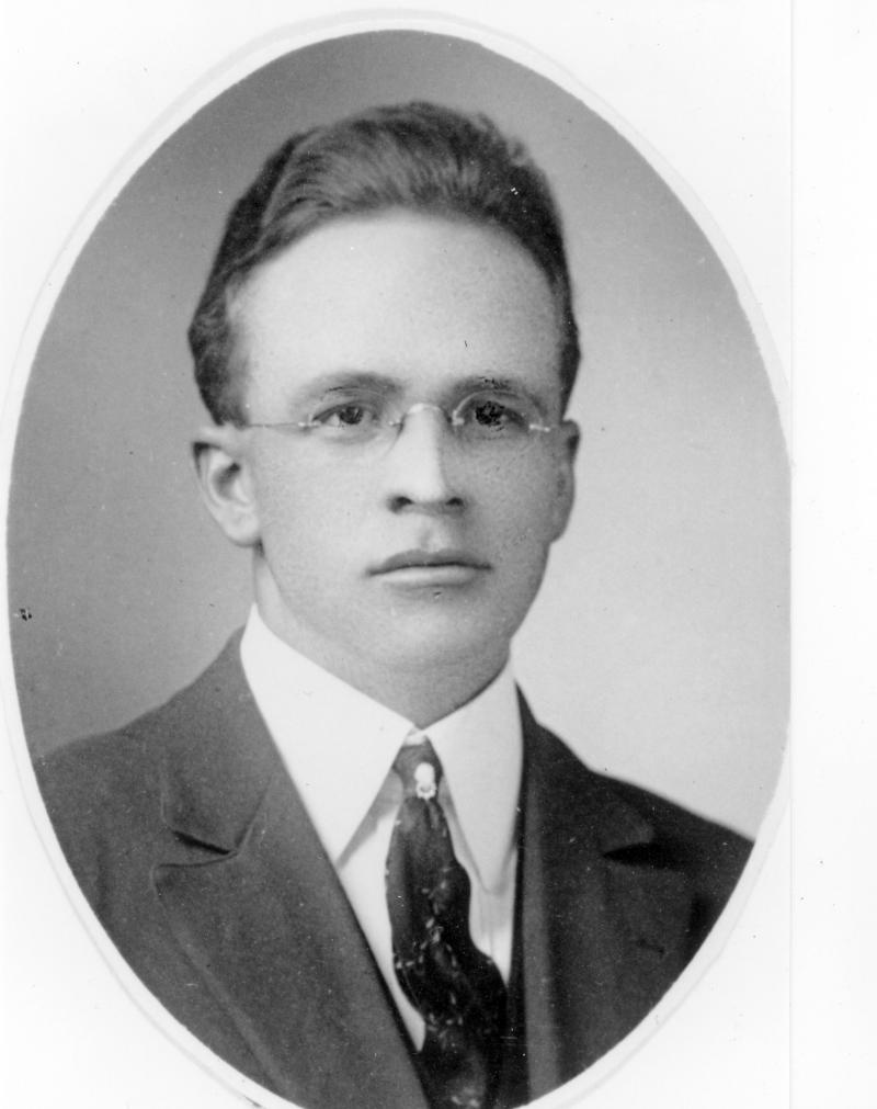 William Henry Facer (1891 - 1988) Profile