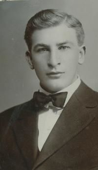 Franklin Richards Gardner (1888 - 1972) Profile