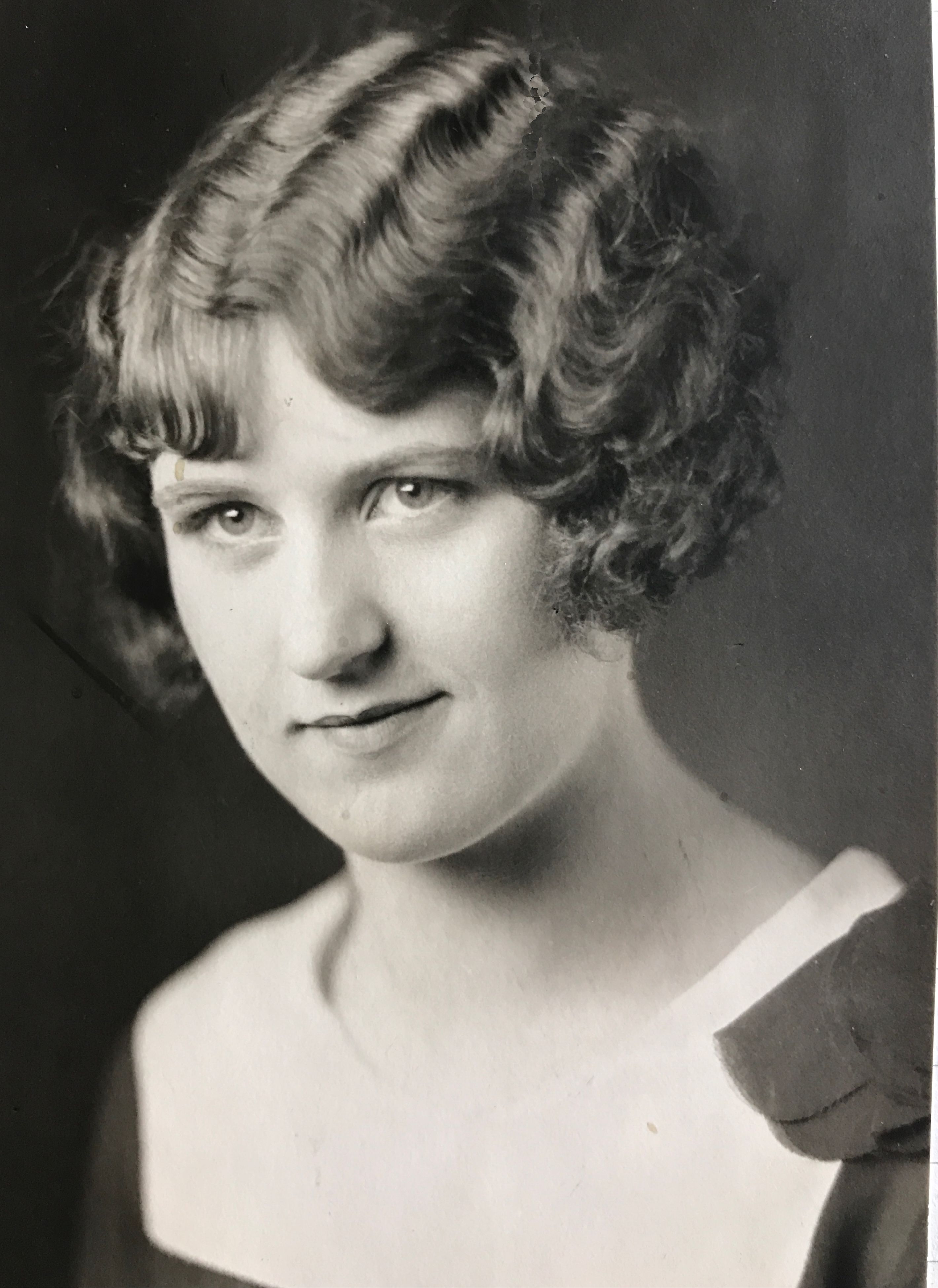 Edna Gillman (1911 - 2010) Profile