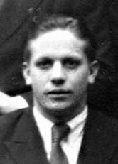 Leonard Nuttall Giles (1909-1985) Profile