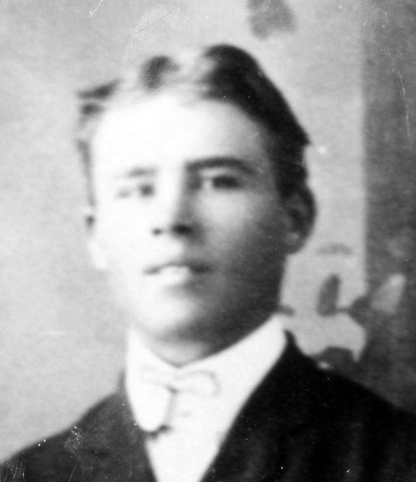 William Daniel Gilbert (1886 - 1963) Profile