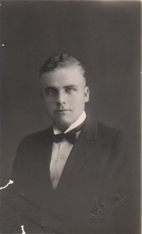 Wilford Dewey Harris (1899 - 1979) Profile