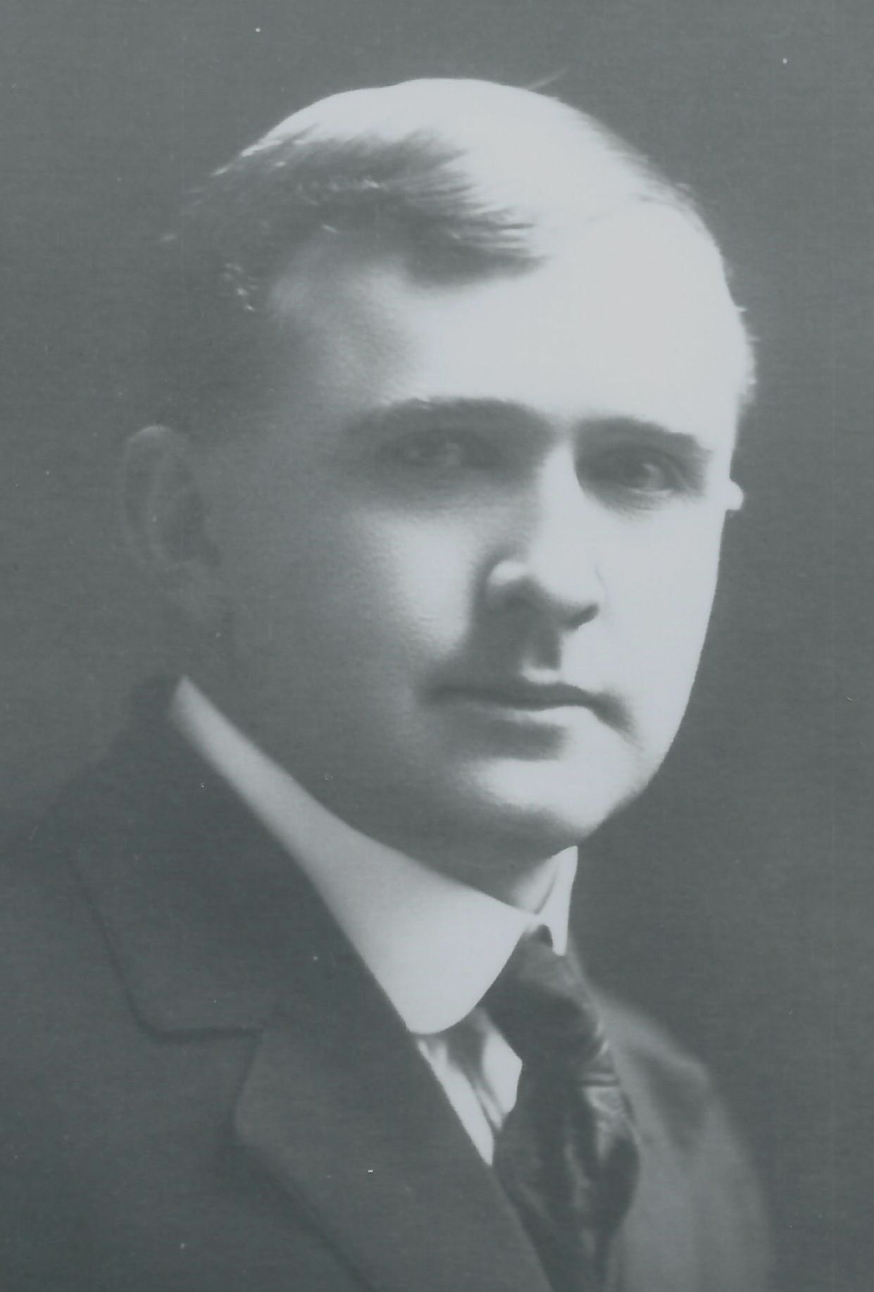 Thomas Maycock Irvine (1885 - 1969) Profile