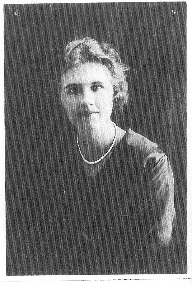 Anna Hendrickson (1901 - 1962) Profile