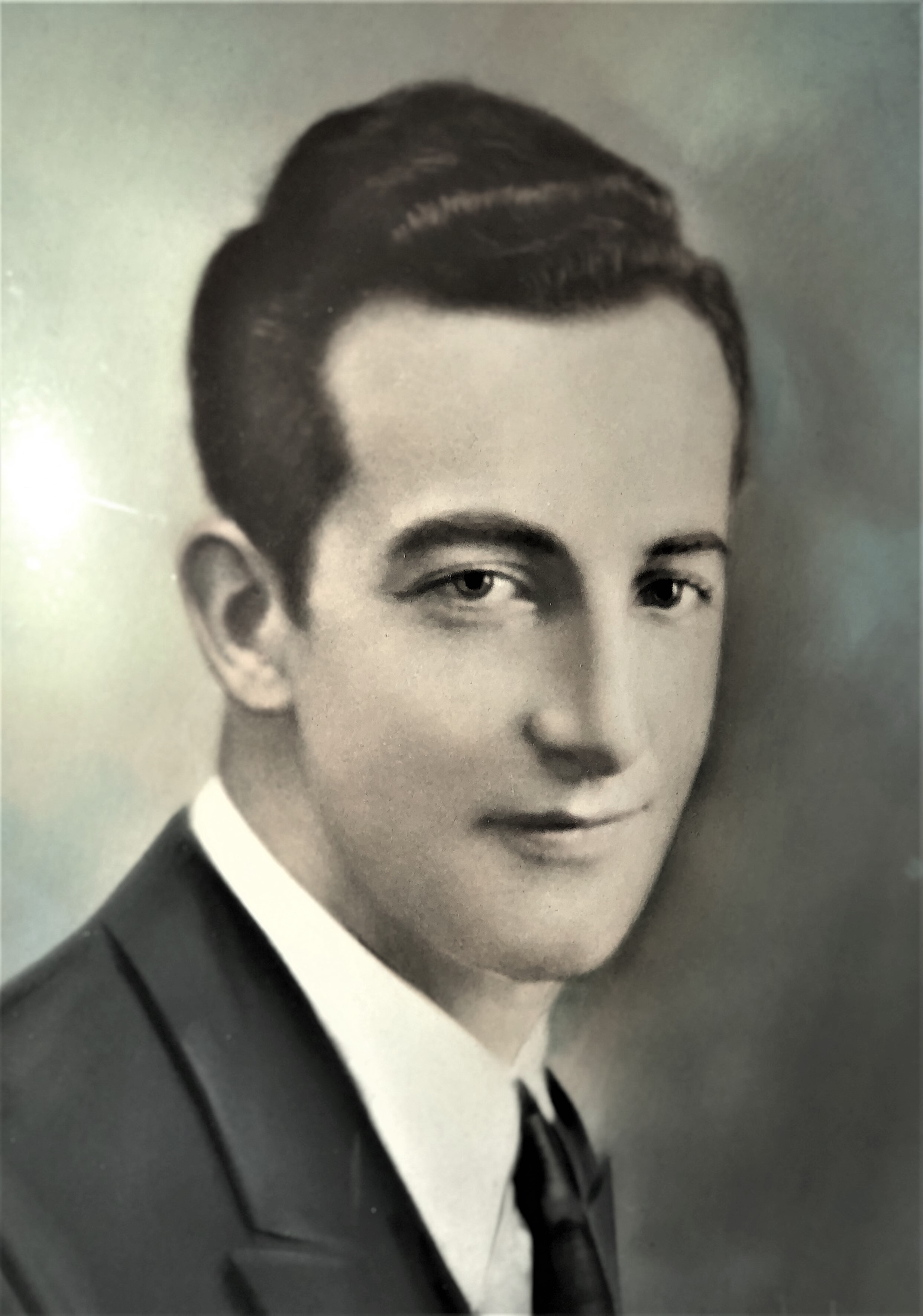 Charles Edward Hutchings (1907-1974) Profile