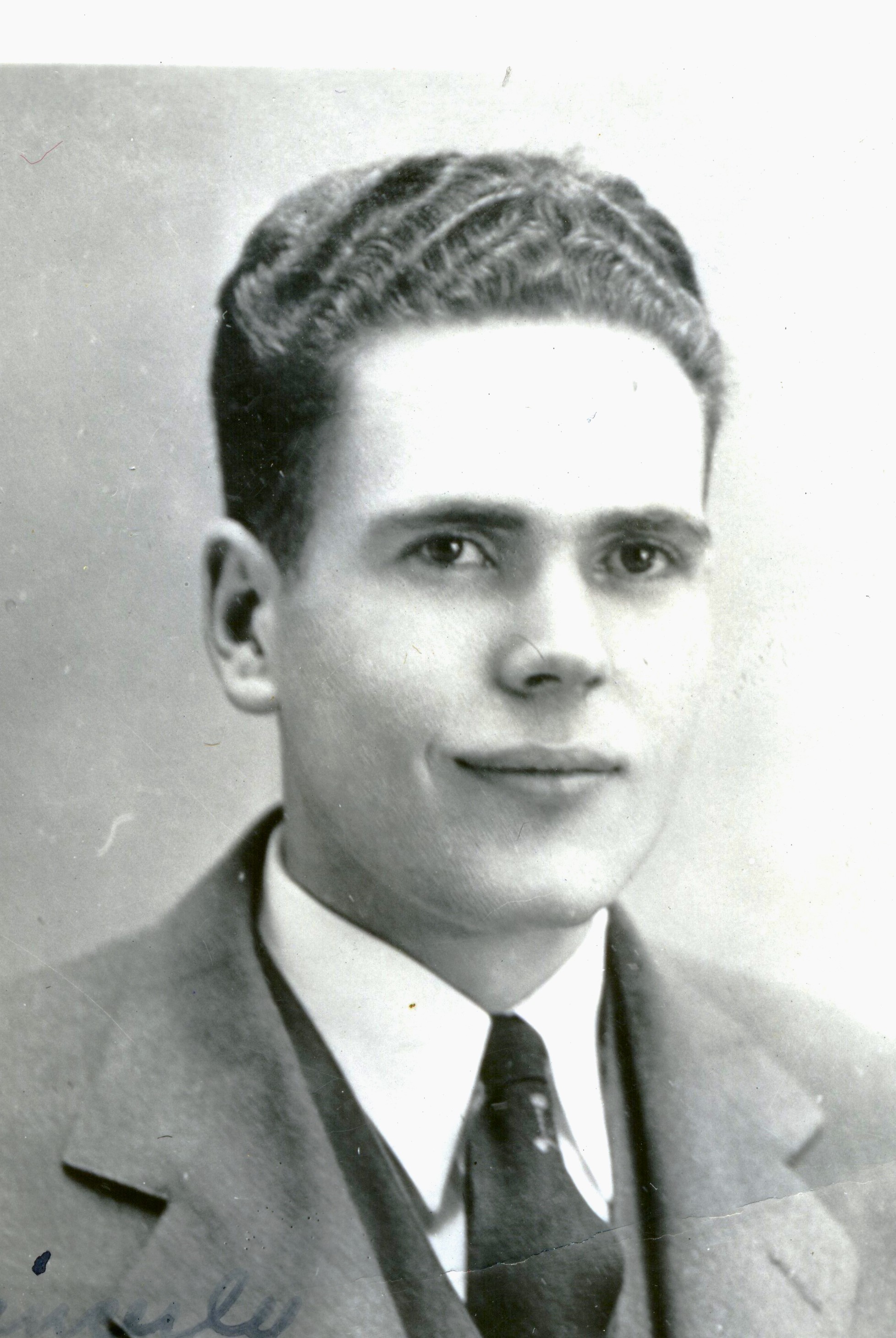Dale Schwartz Hansen (1921 - 2019) Profile