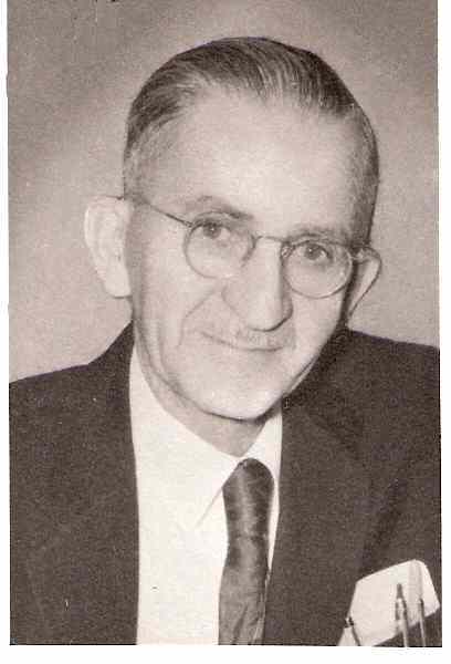 Elijah Moulton Hicken (1888 - 1984) Profile
