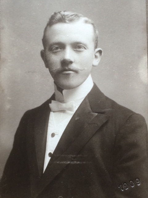 Gideon Nicanor Hulterstrom (1885 - 1980) Profile