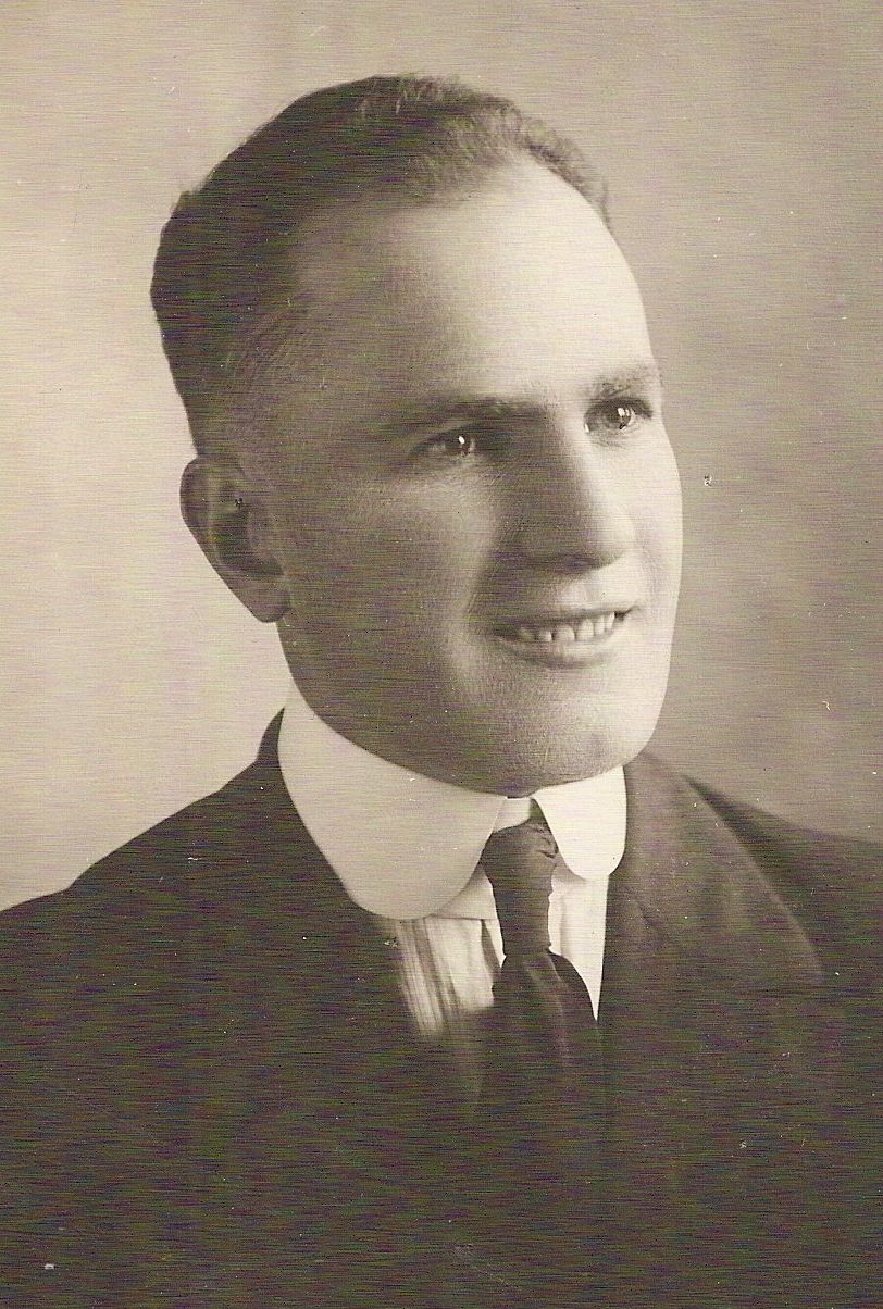 Gilbert Giles Heaton (1900 - 1977) Profile