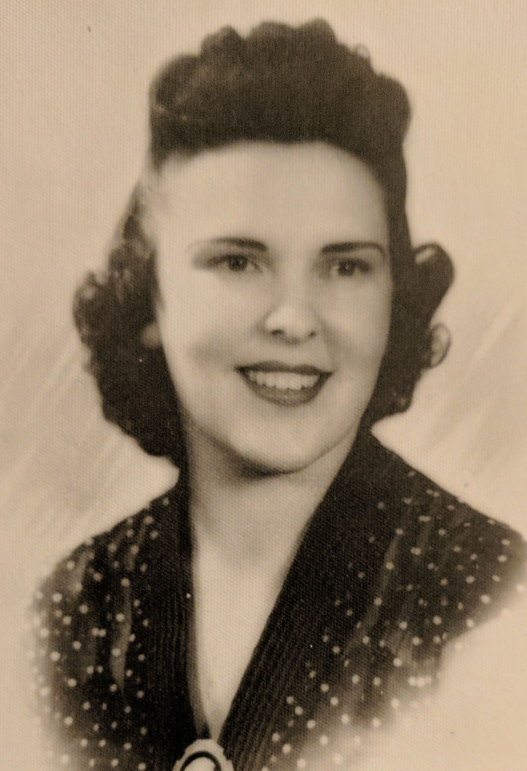 Grace Holley (1919 - 1998) Profile