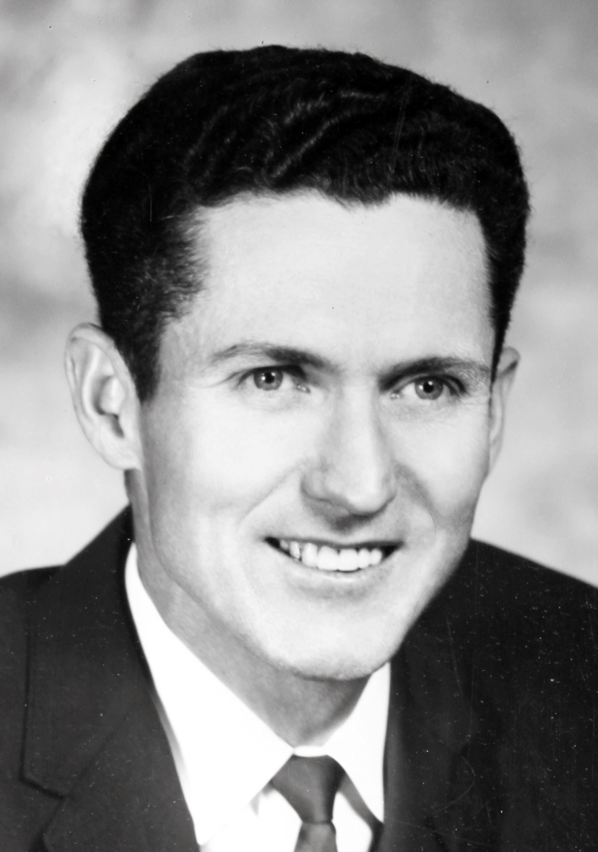 Harvard Roy Hinton (1921 - 2018) Profile