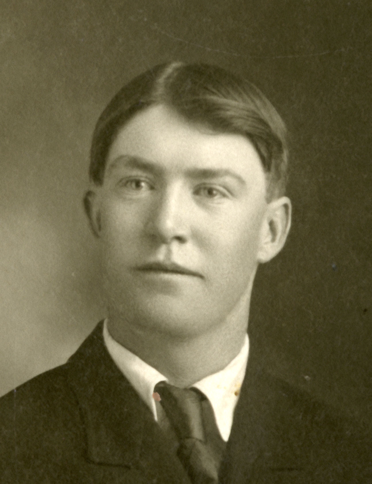 Jacob Benjamin Higginson Jr. (1888 - 1929) Profile