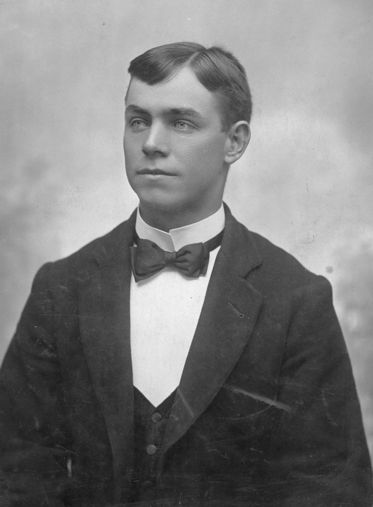 Lafayette Hinckley Holbrook (1877 - 1969) Profile