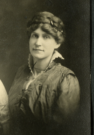 Leona Garn Holbrook (1883 - 1951) Profile
