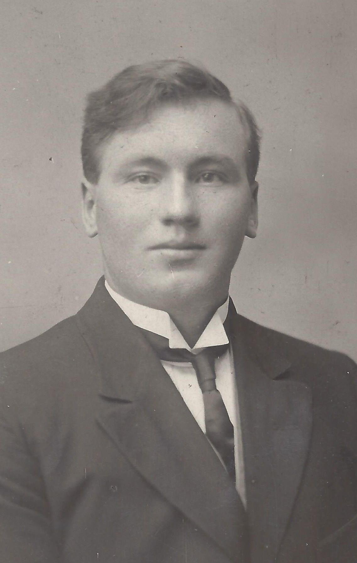 Luther Herman Haderlie (1889 - 1980) Profile