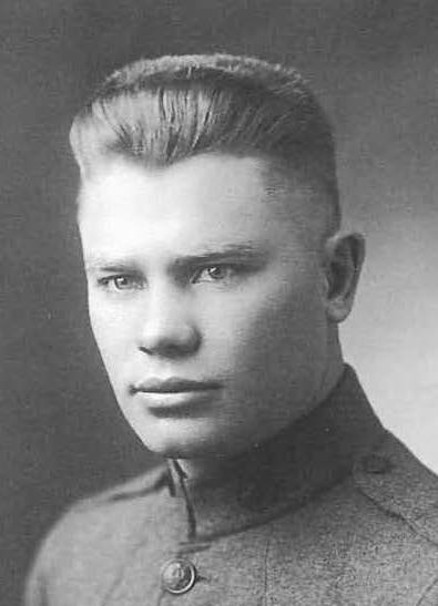 Merle Gilbert Hyer (1896 - 1986) Profile