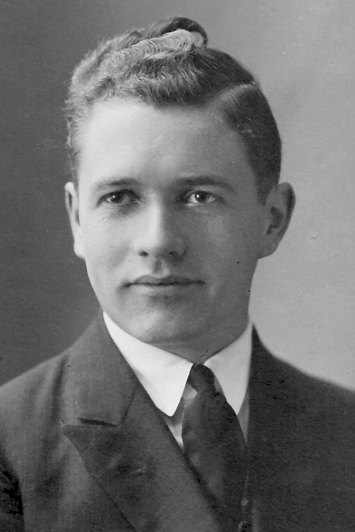 Morgan Hawkes (1902 - 1992) Profile