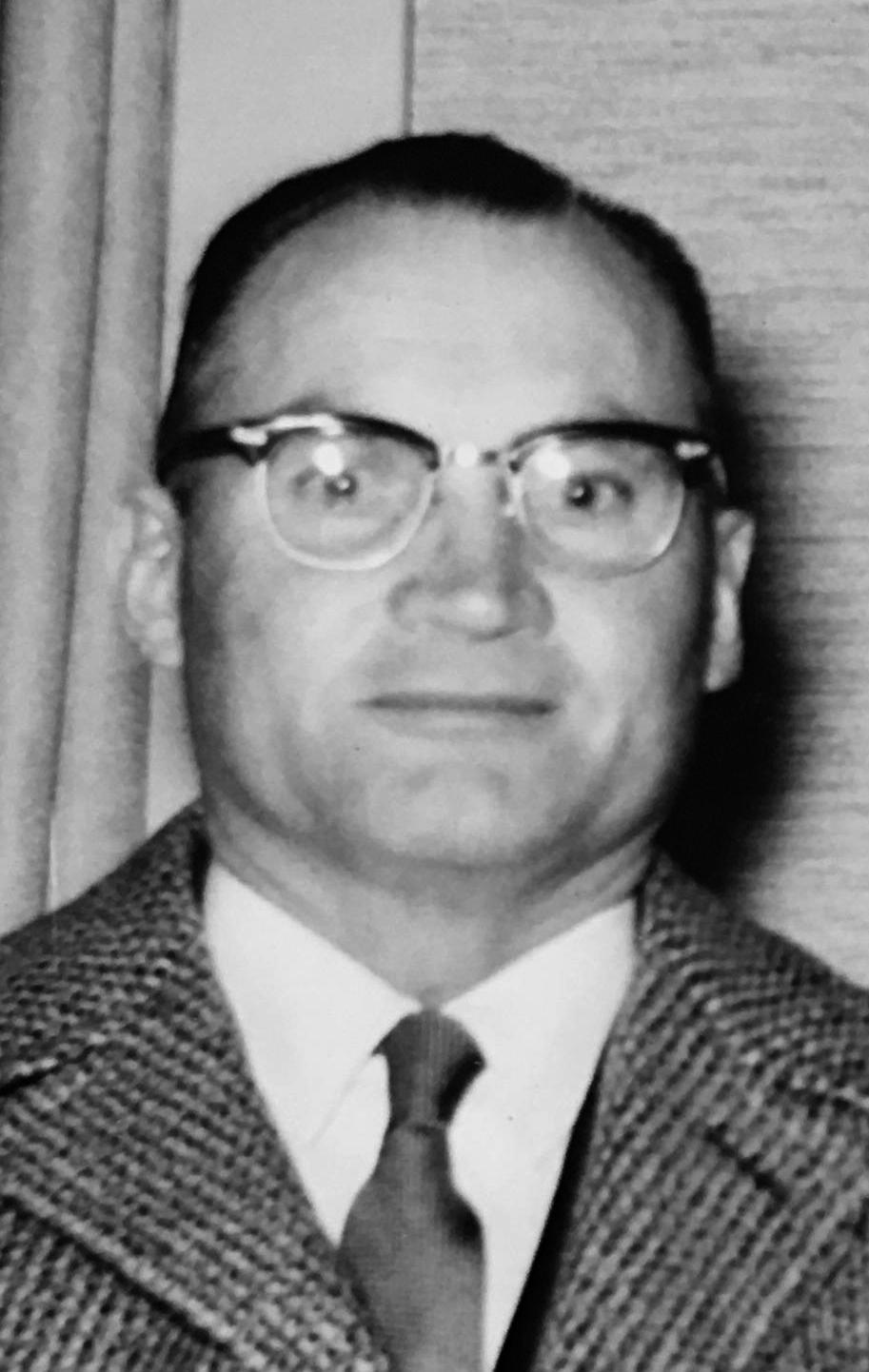 Reginald Hunsaker (1910 - 2000) Profile