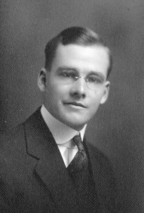 Robert E Hill (1894 - 1985) Profile