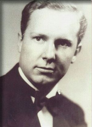 Robert Eugene Halladay (1917 - 2001) Profile