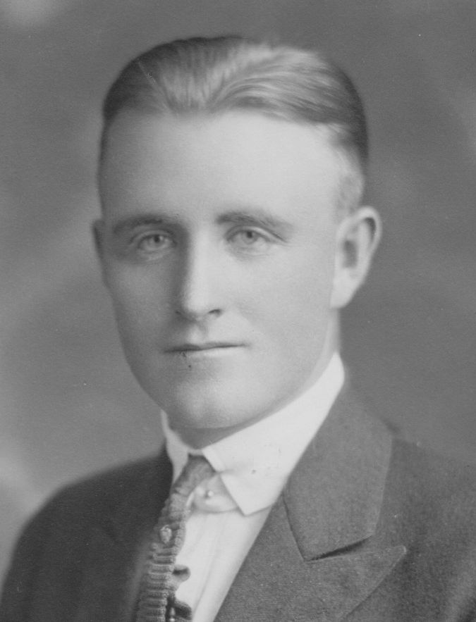 Urban Van Hanks (1900 - 1989) Profile