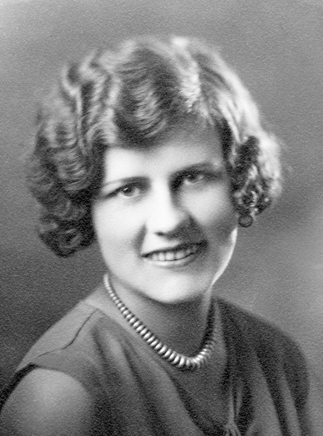 Eva Mary Ipsen (1906 - 1991) Profile