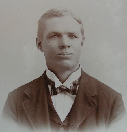 Nels Enoch Iverson (1879 - 1956) Profile