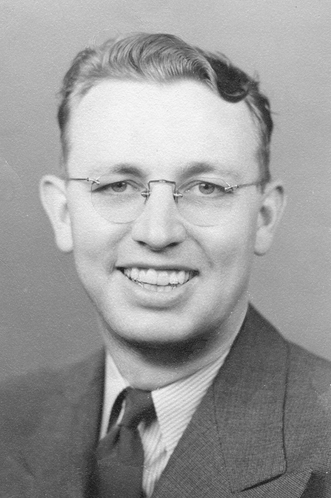 Robert George Irvine (1913 - 1977) Profile