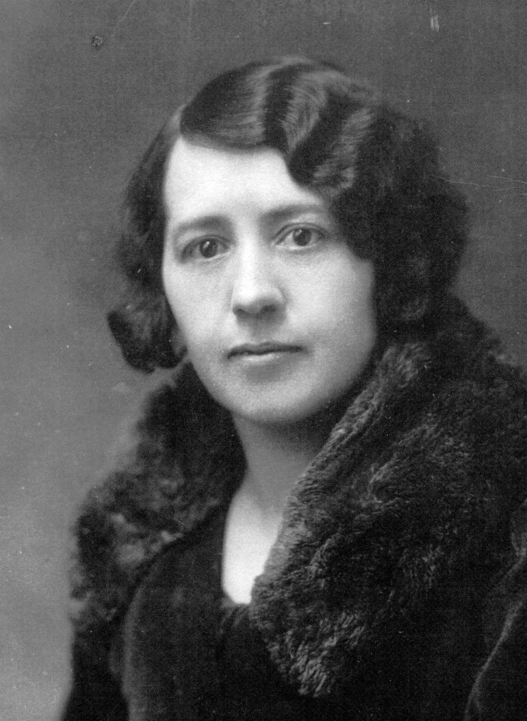 Effie Jones Hooper (1892 - 1980) Profile