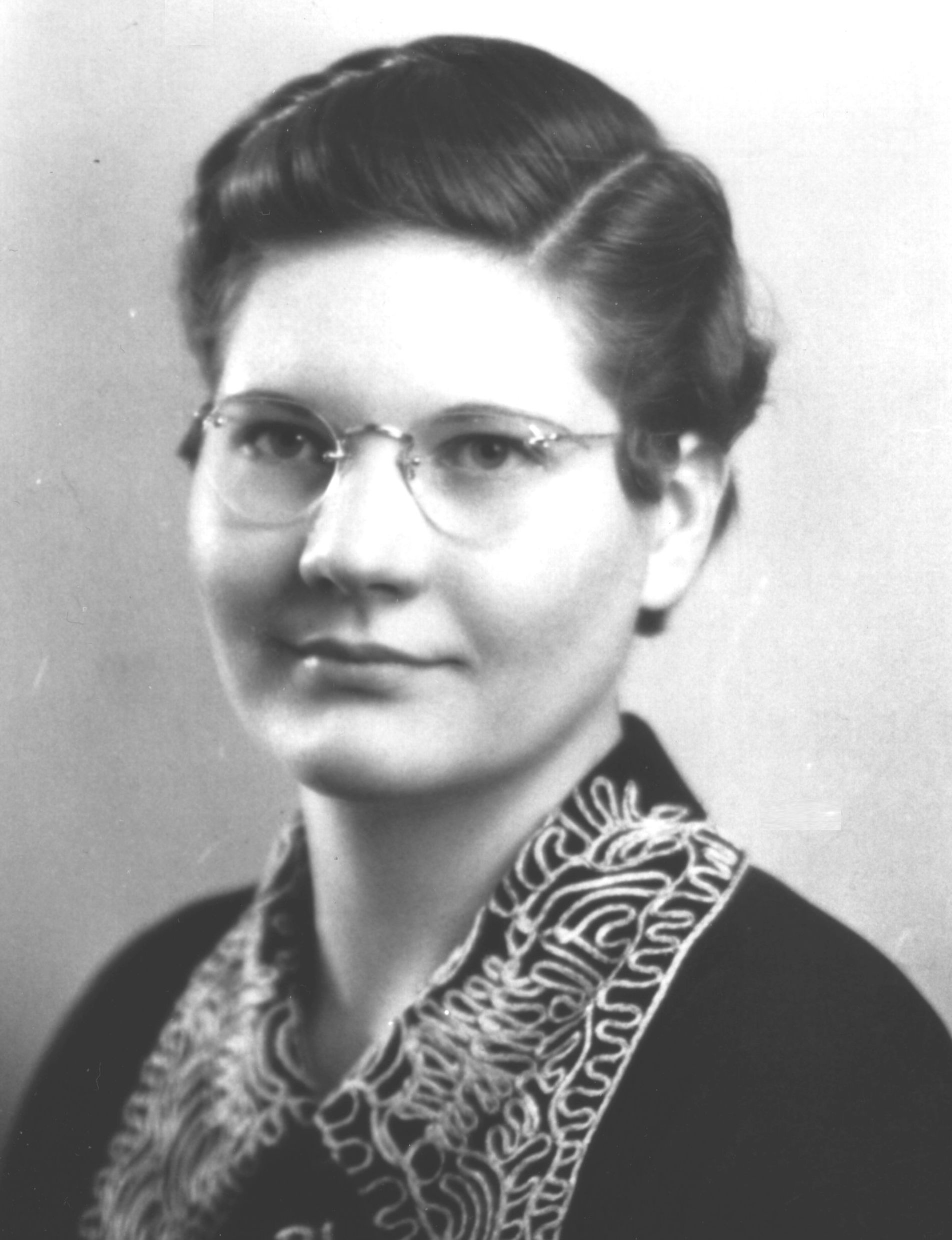 Helen Virginia Jorgensen (1916 - 1997) Profile