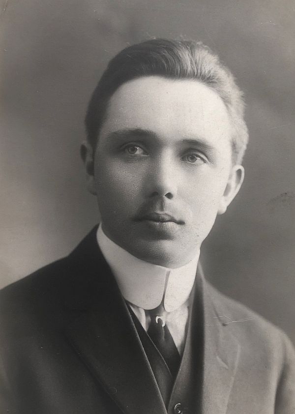 Robert Hancock Jones (1893 - 1976) Profile