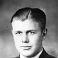 Richard Knight (1911 - 1995) Profile