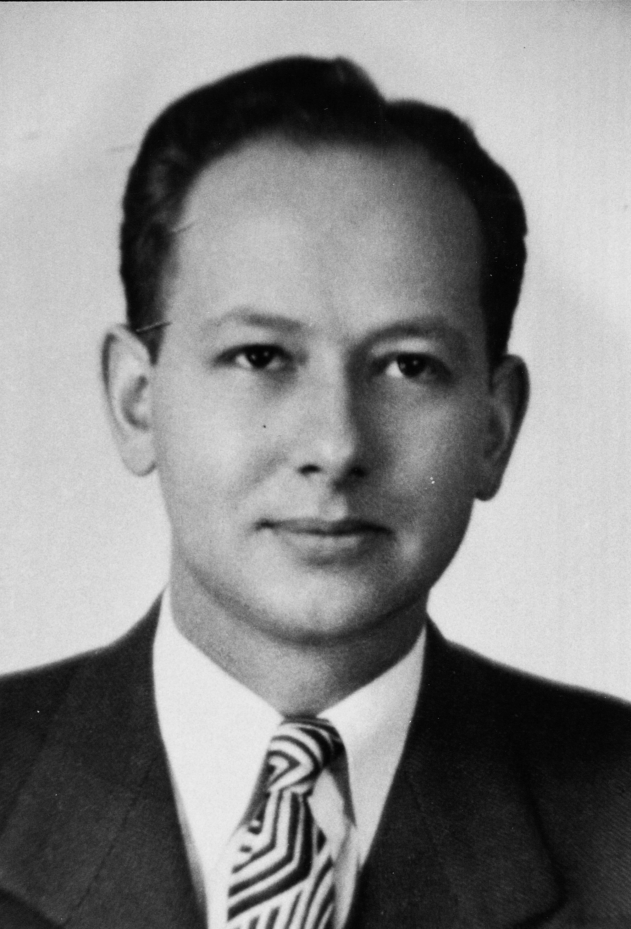 Grant Kirkham (1912 - 1992) Profile