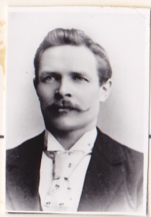 Henderik Koldewyn (1872 - 1941) Profile