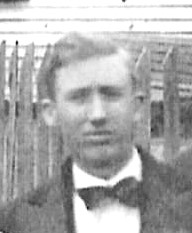 Aage Lauritz Larsen (1894 - 1982) Profile