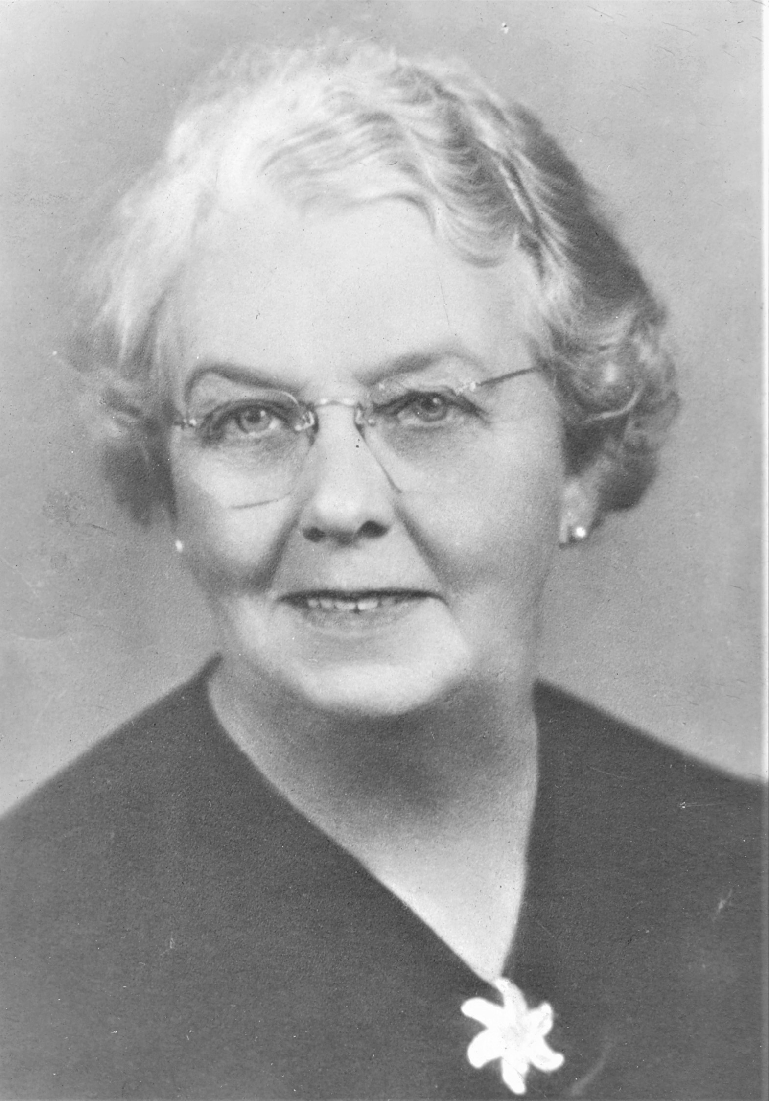 Edna Cannon Lambert (1874 - 1956) Profile