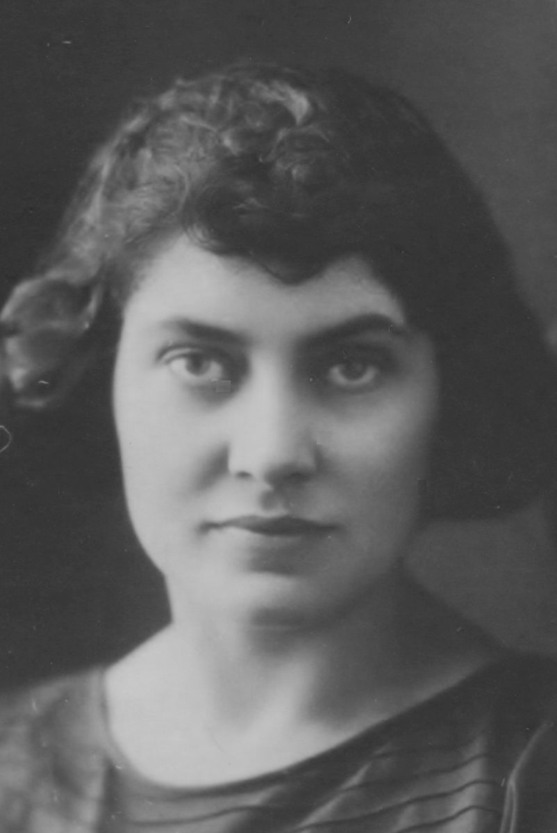 Eva Lovell (1898 - 1984) Profile