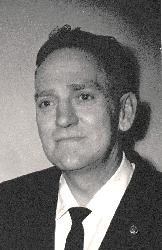 Julius Iver Larsen (1913 - 1997) Profile