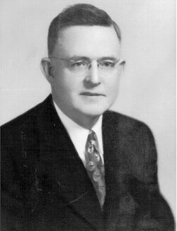 Thomas William Lee (1884 - 1968) Profile