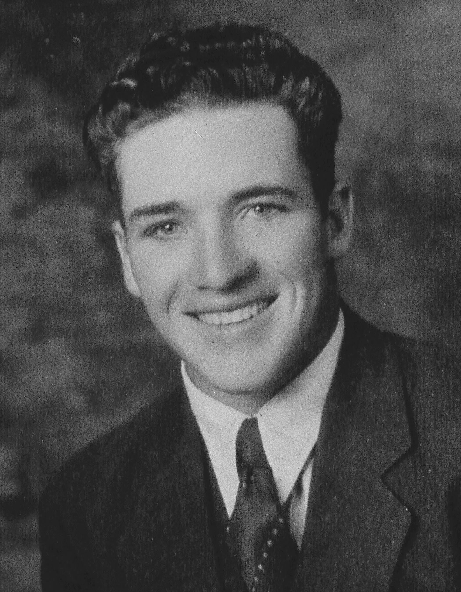 Vernon W Lloyd (1913 - 2004) Profile