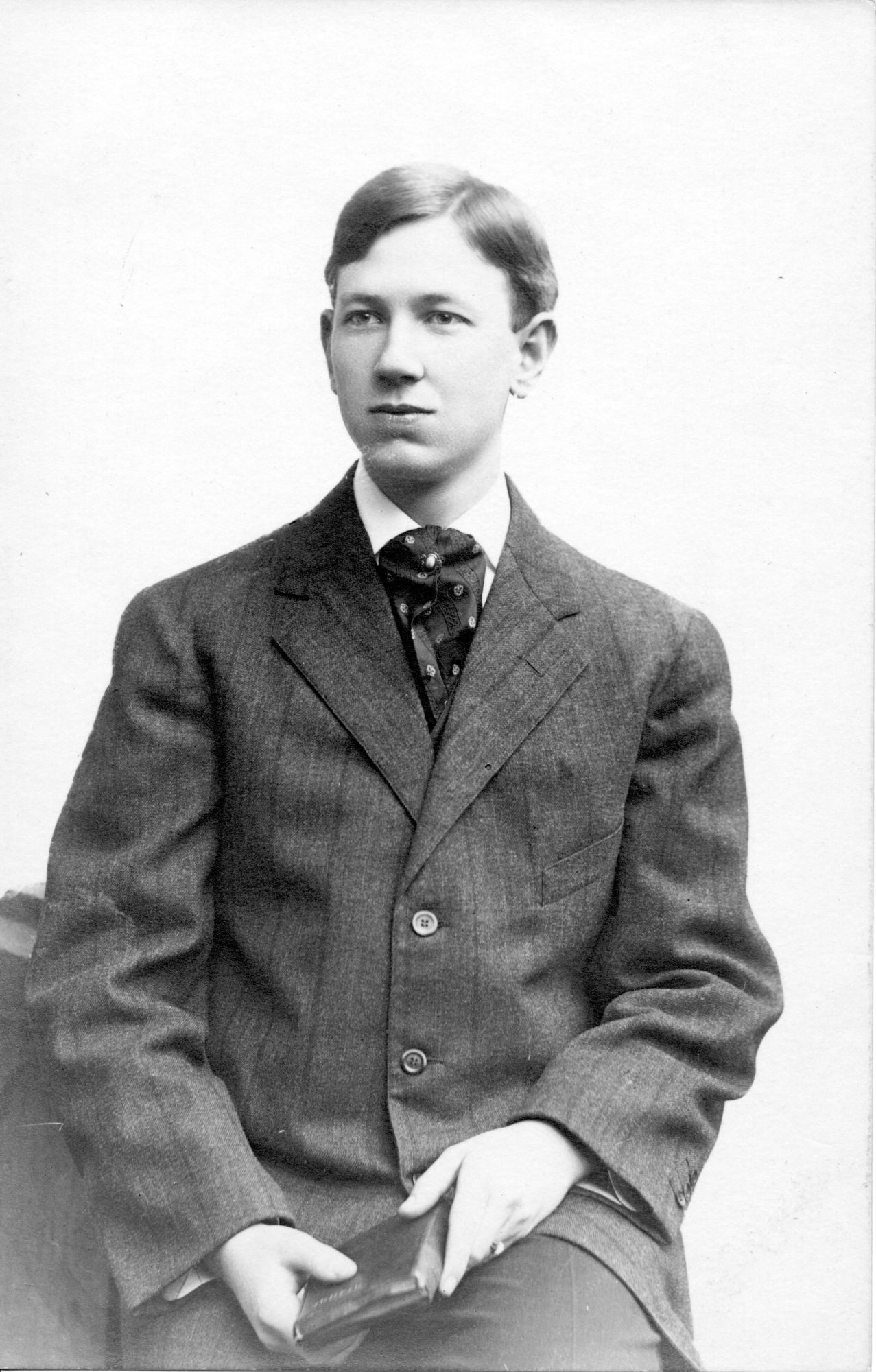 Vincent Lawson (1889 - 1947) Profile
