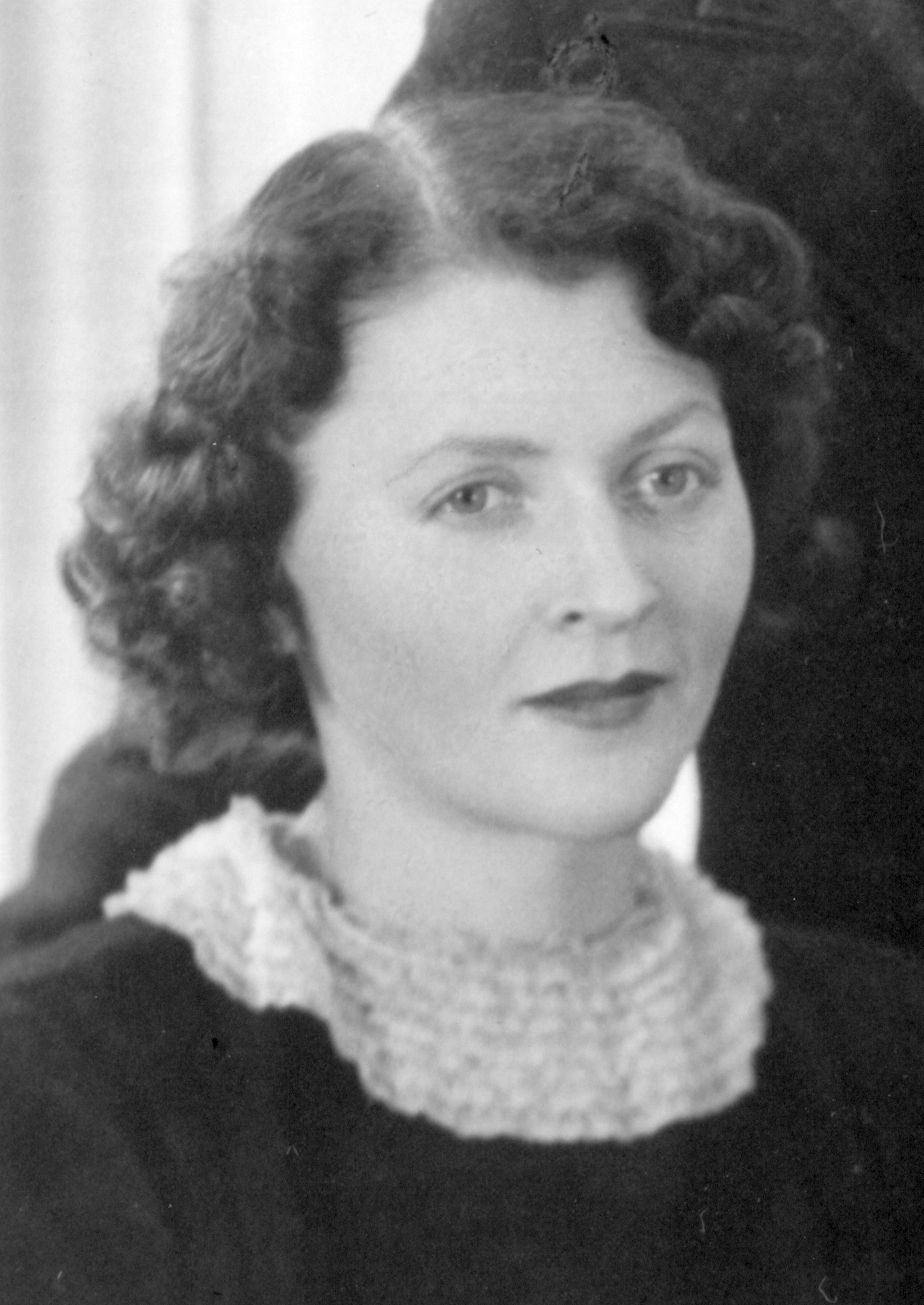 Virginia Bean Larson (1908 - 1995) Profile