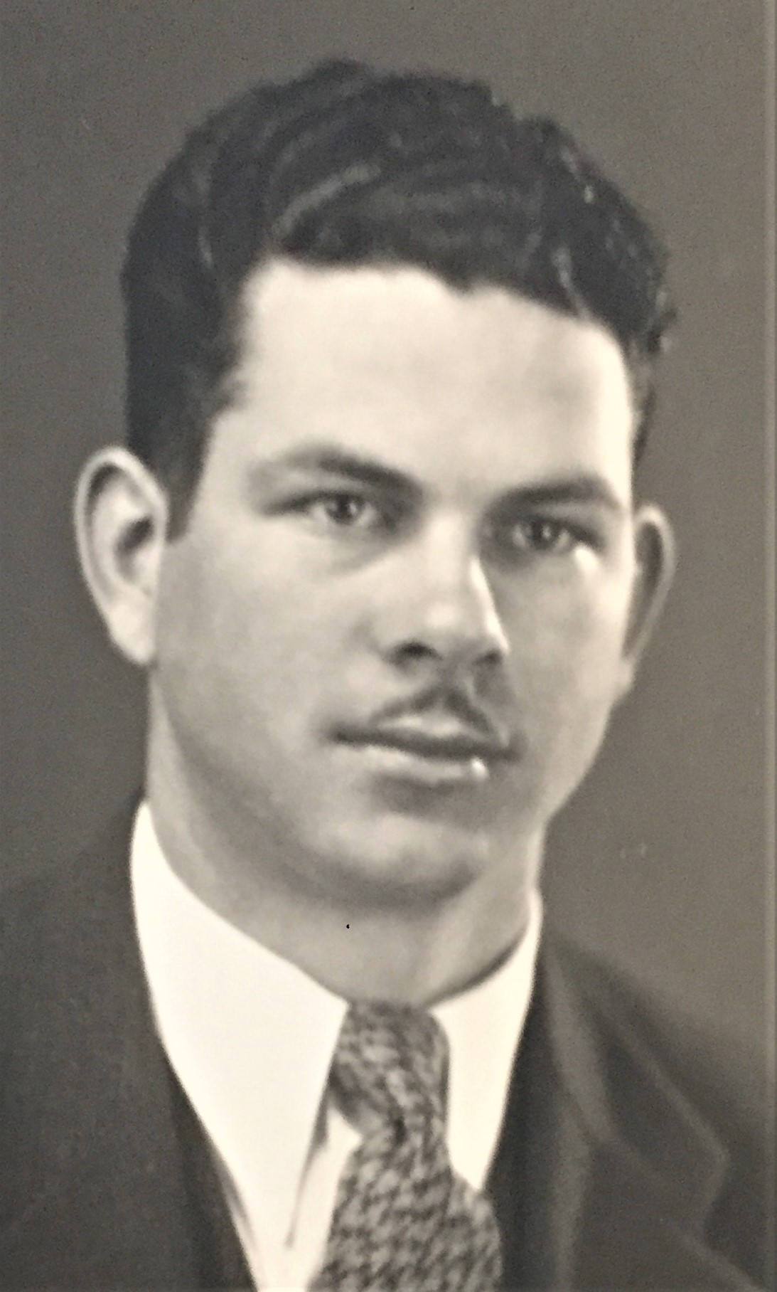 Arnold Woodruff Miller (1913-1997) Profile