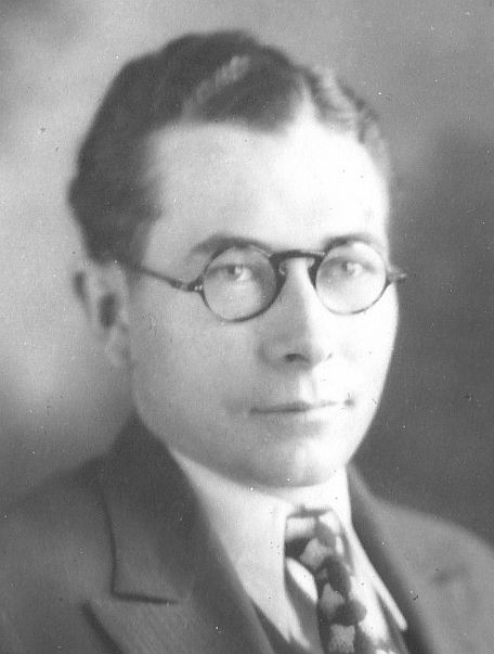 Carl A Mortensen (1908 - 2000) Profile