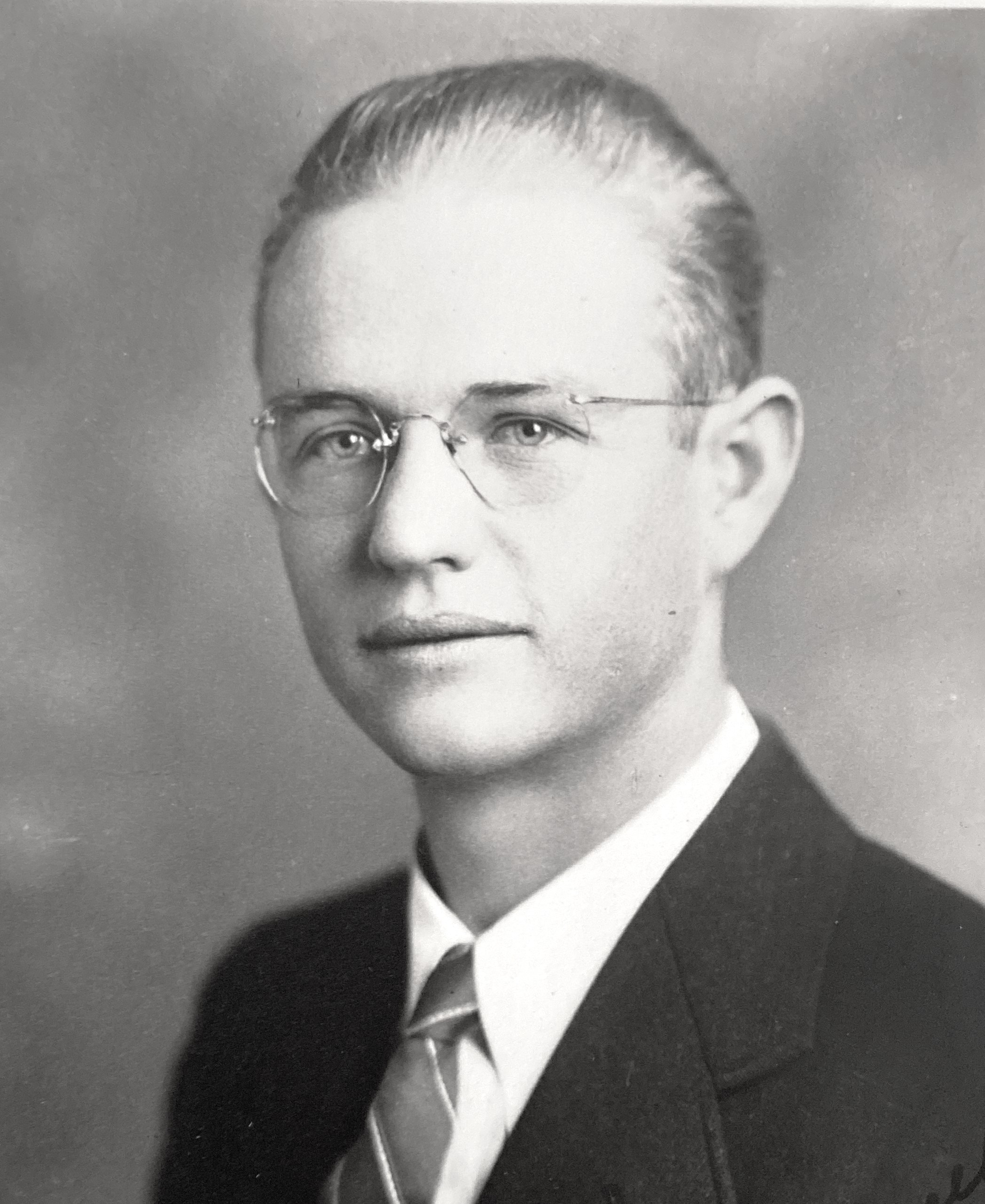 Clifford Leroy Merrell (1915 - 2006) Profile