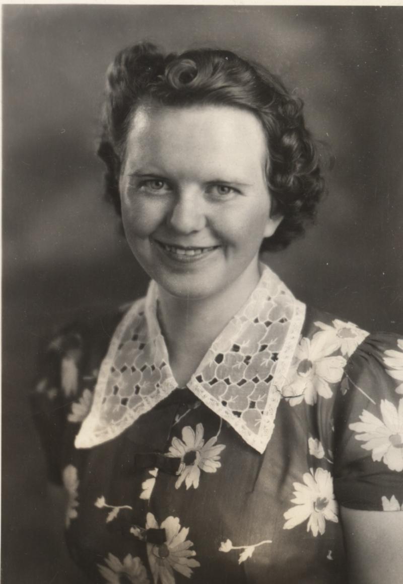 Edna Mildred Murphy (1915 - 1996) Profile
